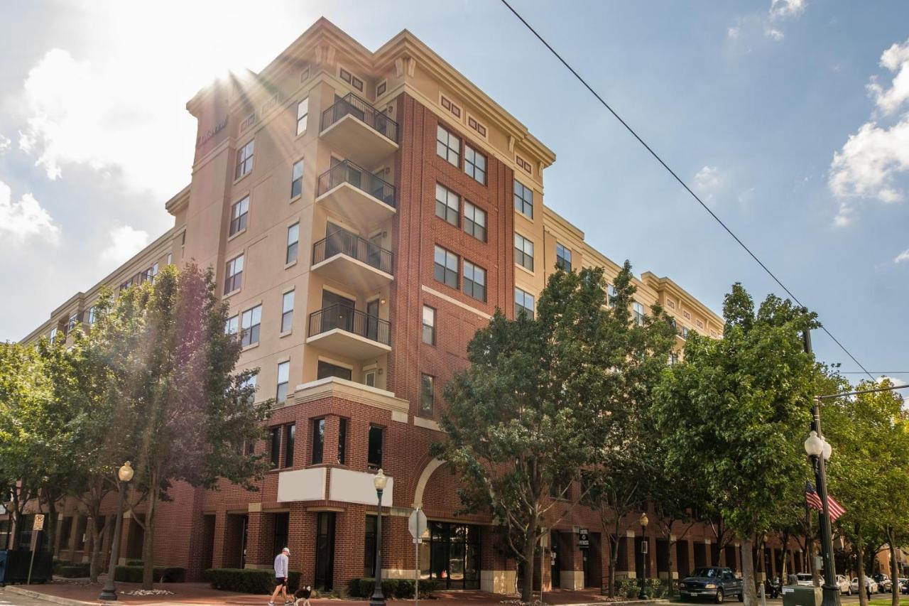 Frontdesk Oakwood Residence Apts Uptown Dallas Luaran gambar