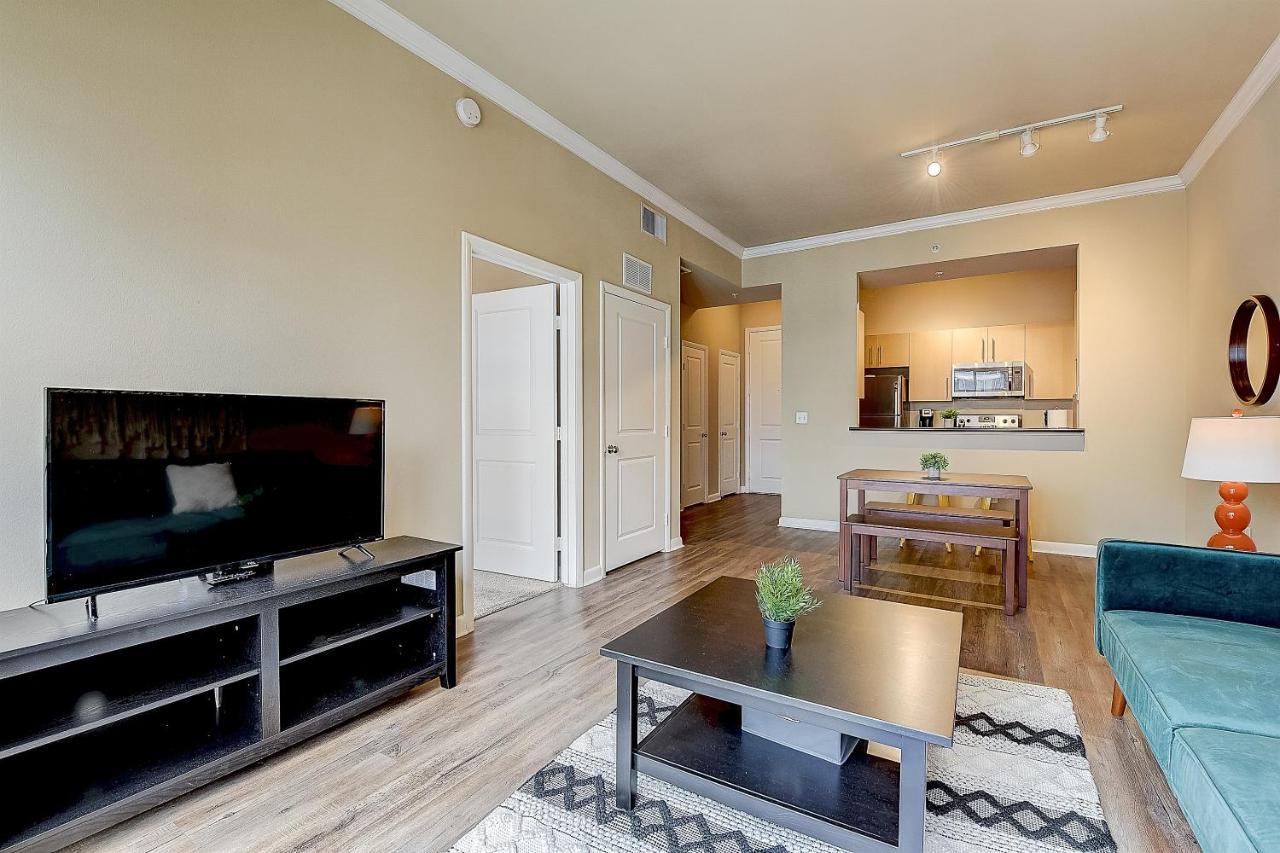Frontdesk Oakwood Residence Apts Uptown Dallas Luaran gambar