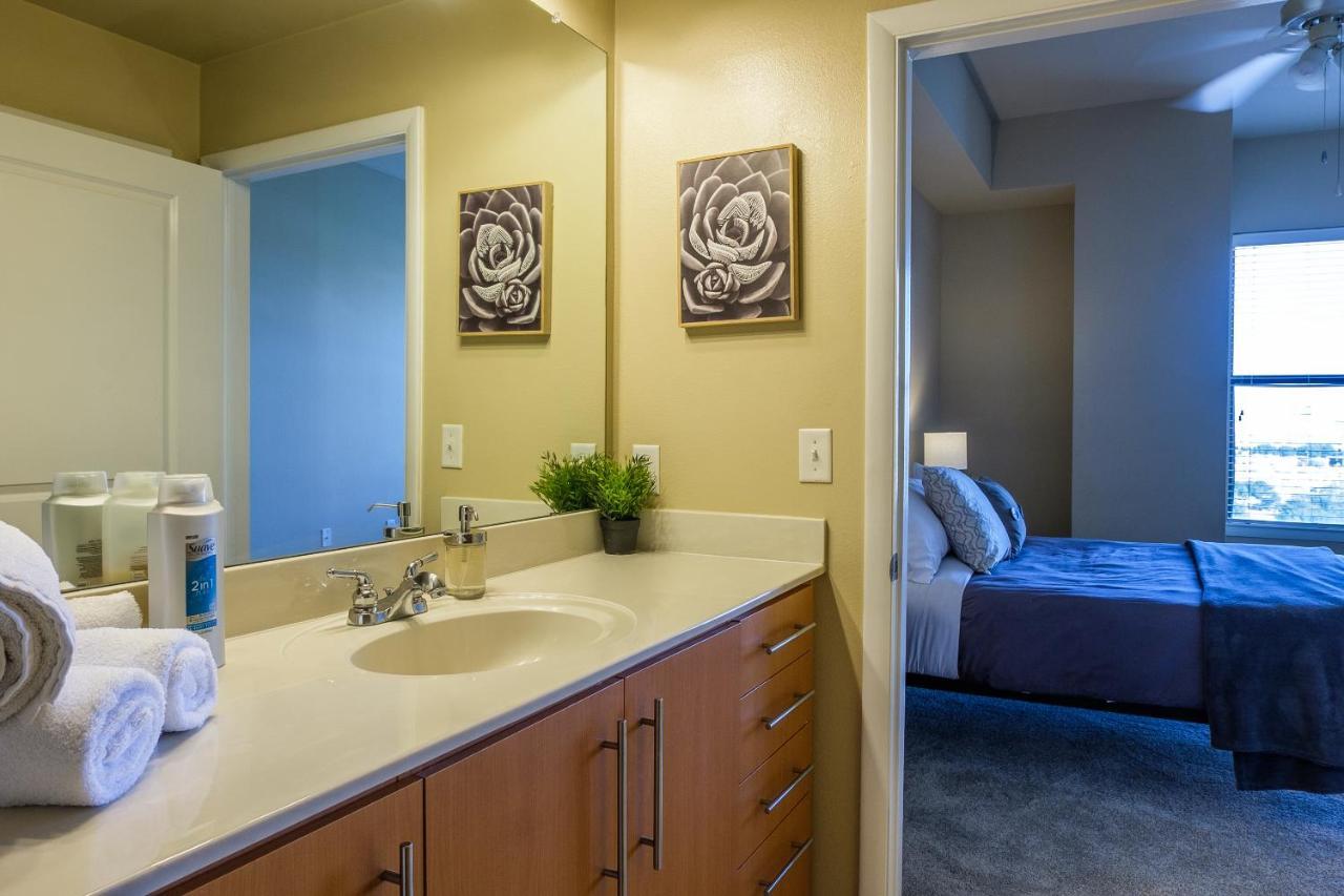 Frontdesk Oakwood Residence Apts Uptown Dallas Luaran gambar