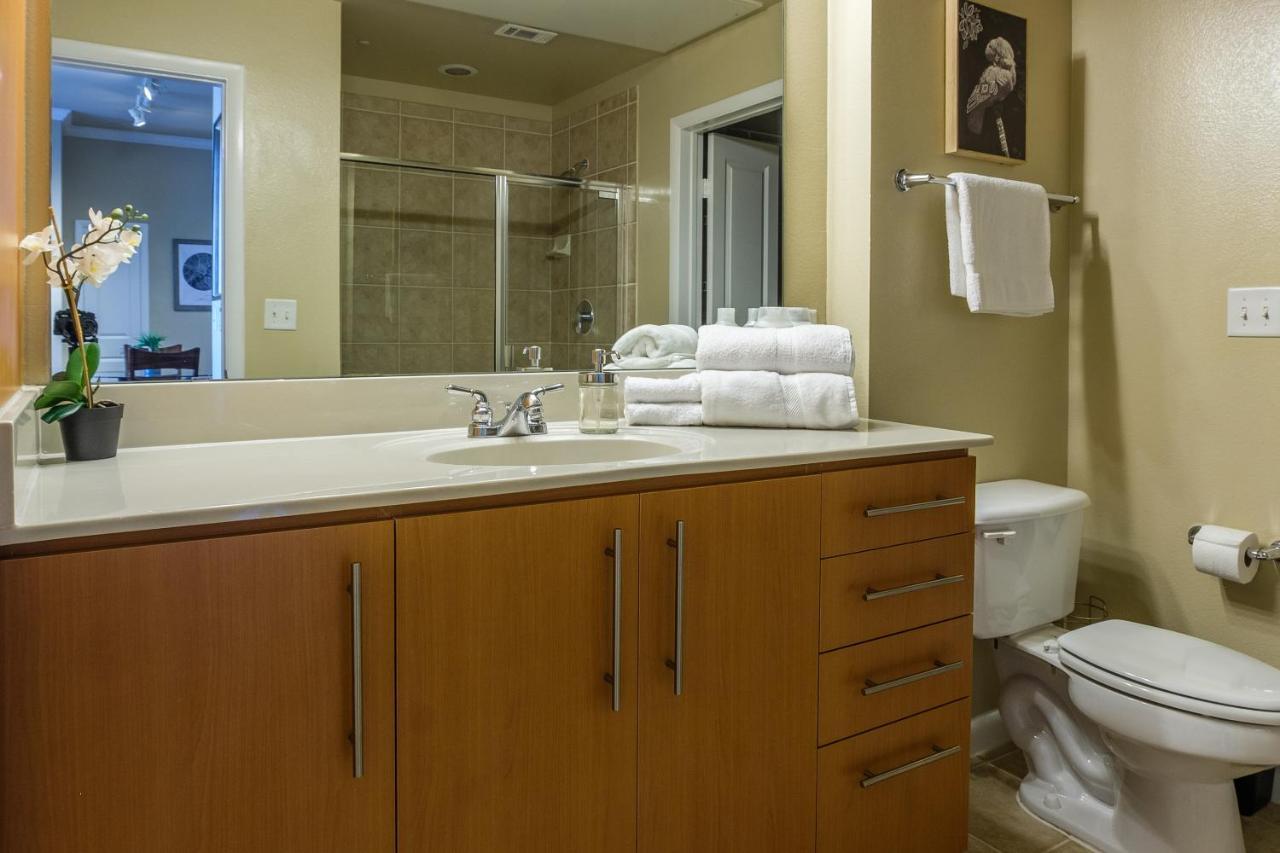 Frontdesk Oakwood Residence Apts Uptown Dallas Luaran gambar