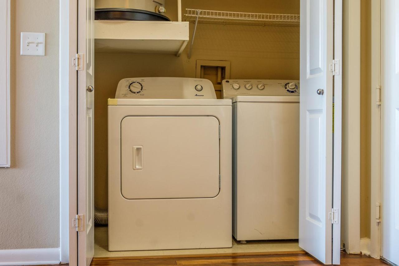 Frontdesk Oakwood Residence Apts Uptown Dallas Luaran gambar